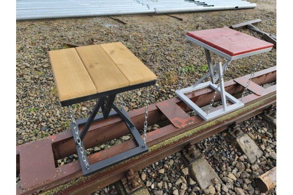 Табурет «Парящий» - стандарт? Нет, креатив. Табурет «Парящий» - стандарт? Нет, креатив.